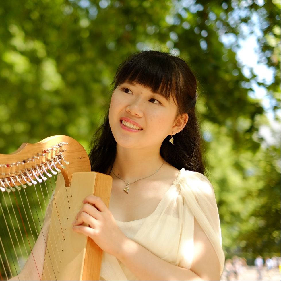 Sunshine Lo | Teacher of Piano & Harp